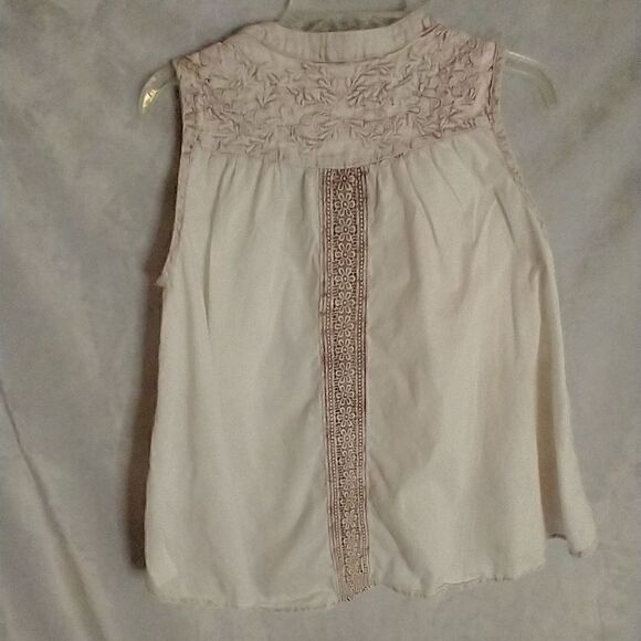 Rachel Zoe Button Up Sleeveless Top - Picture 5 of 5
